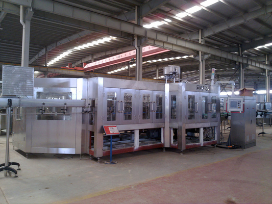 Carbonated Automatic Bottle Filling Machine , 65 Head Soft Drink Filling Machine