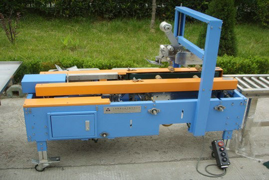 Low Loss Bottle Packaging Machine Carton Forming Equipment