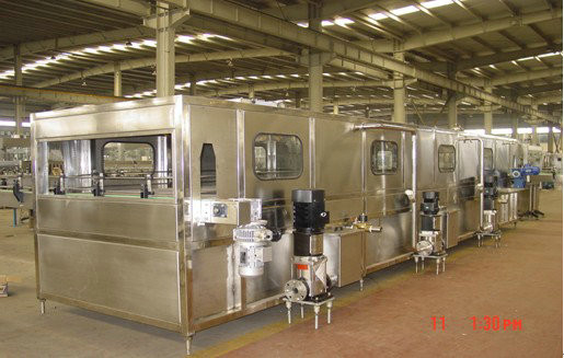 Hot Filling Drink Bottle Filling Equipment WP Spray Low Loss