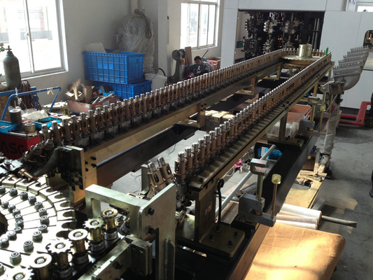 Rotary Bottle Blow Molding Machine , 36000BPH Beverage Filling Machinery