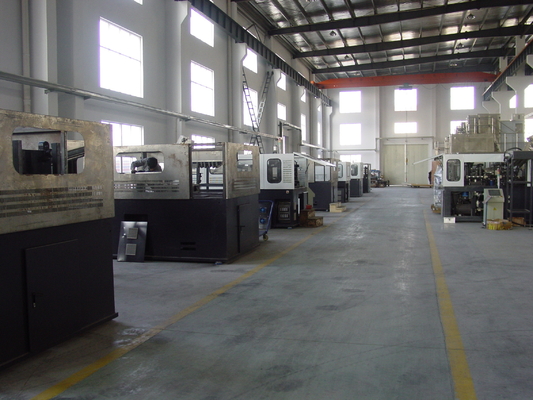 SY PET Bottle Blow Molding Machine Electricity Consumption For Beverage