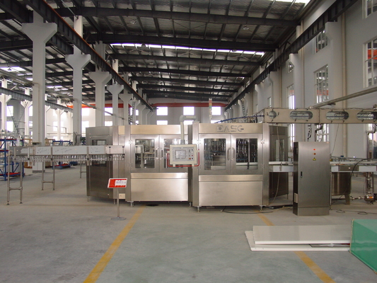 26000BPH Fruit Juice / Mineral Water Filling Machine For PET Bottle